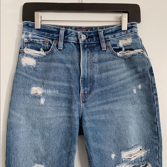Abercrombie & Fitch Denim - Dark Wash Abercrombie Annie High Rise Girlfriend Distressed Acid Wash Jeans 25